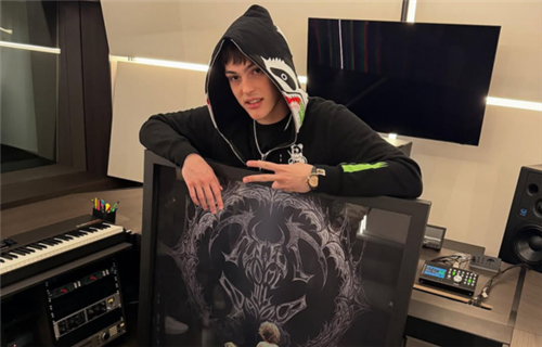 Kid Yugi - 4 platino